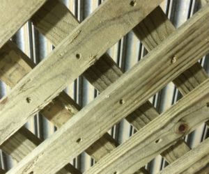 1.5m x 1.83m Heavy Diamond Trellis